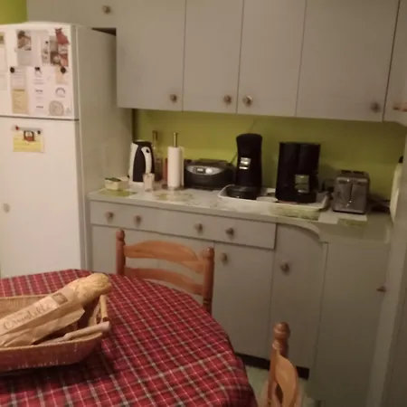 Hotel Chambre Chez L'Habitant
